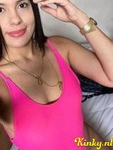 Emel - Only WhatsApp No call- waiting to take your milk